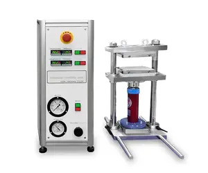 圧力維持プレス